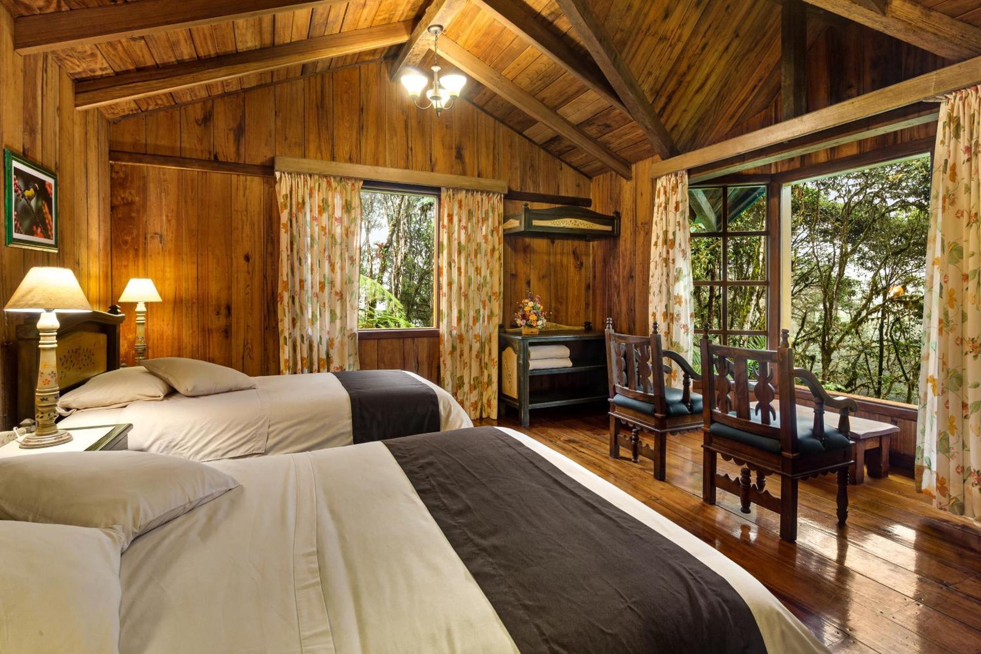 Sachatamia Lodge Mindo Exterior photo